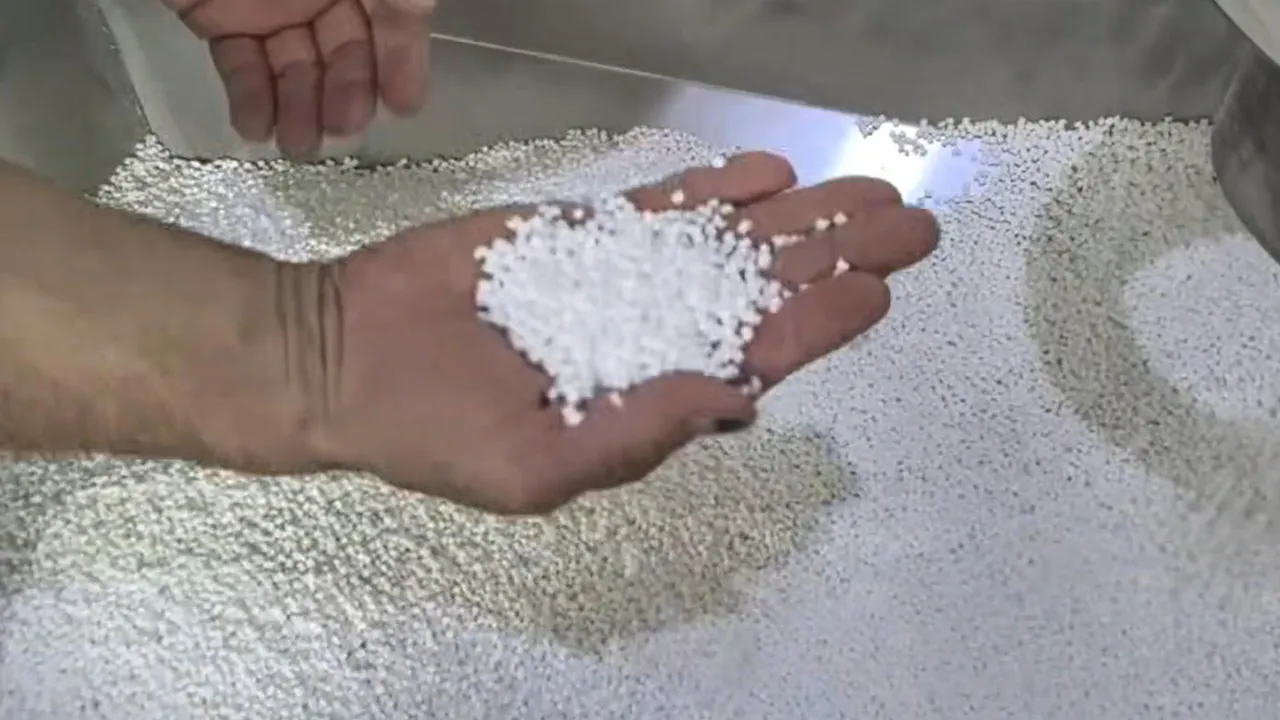 Smooth Production Starts Here | QIBO Dust-Free Flame Retardant Masterbatch